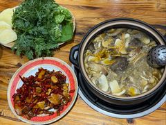 -菌之家·专业纯野生菌火锅·特色炒菌