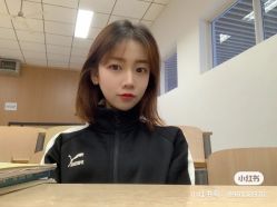 -时尚殿堂明星门店