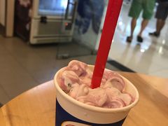 -DQ·蛋糕·冰淇淋(浦江欢乐颂店)