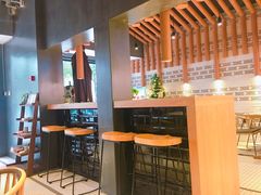 用餐区-炖物24章·顺时轻养茶(杭州大厦店)