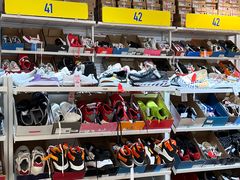 -BIGOFFS 超级折扣(仁恒伊势丹店)