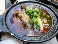 -何师烧烤·香辣蟹·川菜·30年老品牌(太古里旗舰店)