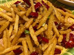 -肥肥虾庄·金牌油焖大虾(杨园滨江时代walk店)