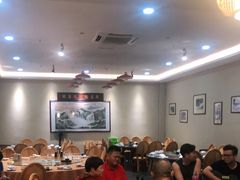 大堂-九记路边鸡(穗盐路店)