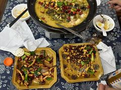 -记忆湘菜馆(芙蓉镇店)