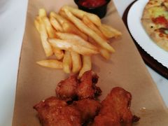 -必胜客(松雷店)
