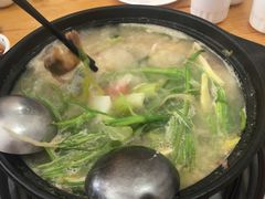-钰洁腊排骨火锅