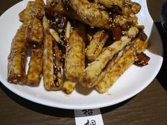 -梧桐树下(云锦世家店)