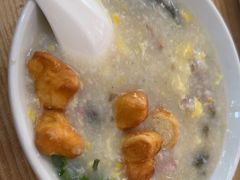 -三身人金新肠粉(丹霞店)
