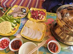 -四姑娘山阿巴郎·藏式花园餐厅