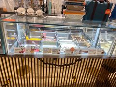面包甜点陈列柜-VENCHI 闻绮(北京汉光店)