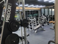 -立峰超越健身中心(先天下店)