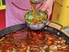 -鸿顺老铁锅美蛙鱼府(解放碑店)