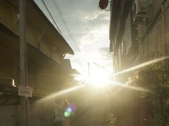 -周日夜市