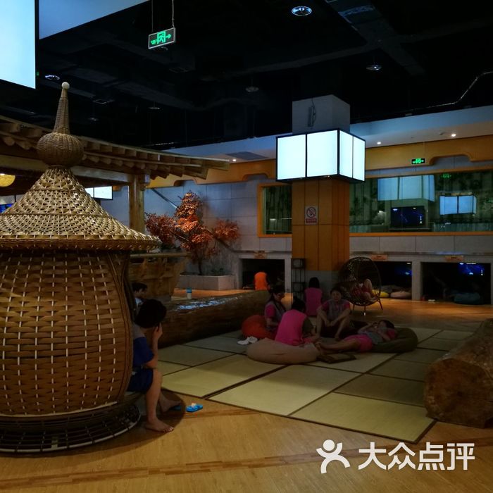 丽池宫韩式汗蒸会馆
