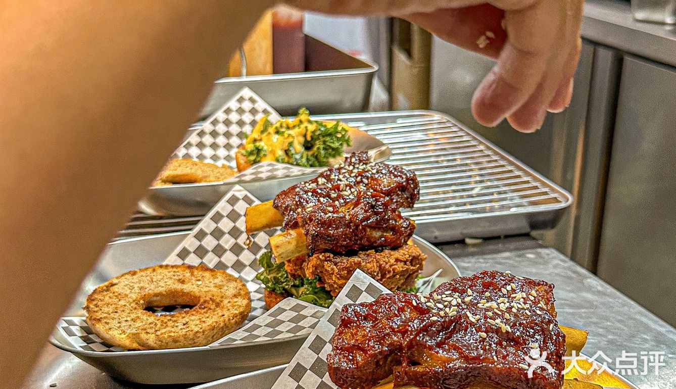 济南！在济南！这家贝果汉堡太太太好吃了！