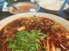 -宝鸡宴会中心艳阳天(公园路店)
