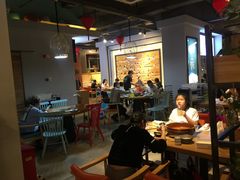 大堂-打酱友•斑鱼海鲜粥火锅(吴桥店)