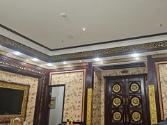 -皇宫大酒店
