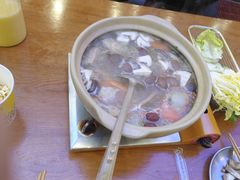 -路边羊烧烤酒场(宝带路店)