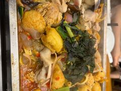 -后街佬·炭火鲜鱼杂(南城店)
