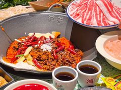 -鸿姐老火锅(静安店)