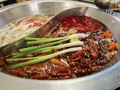 -四小区火锅·巷子里的重庆火锅(花照壁店)
