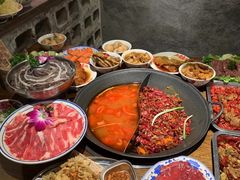 -萍姐火锅·公路夜市(武汉首店)