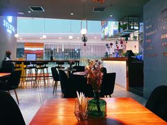 -POKEE VIA&Brunch·维娅(重庆来福士店)