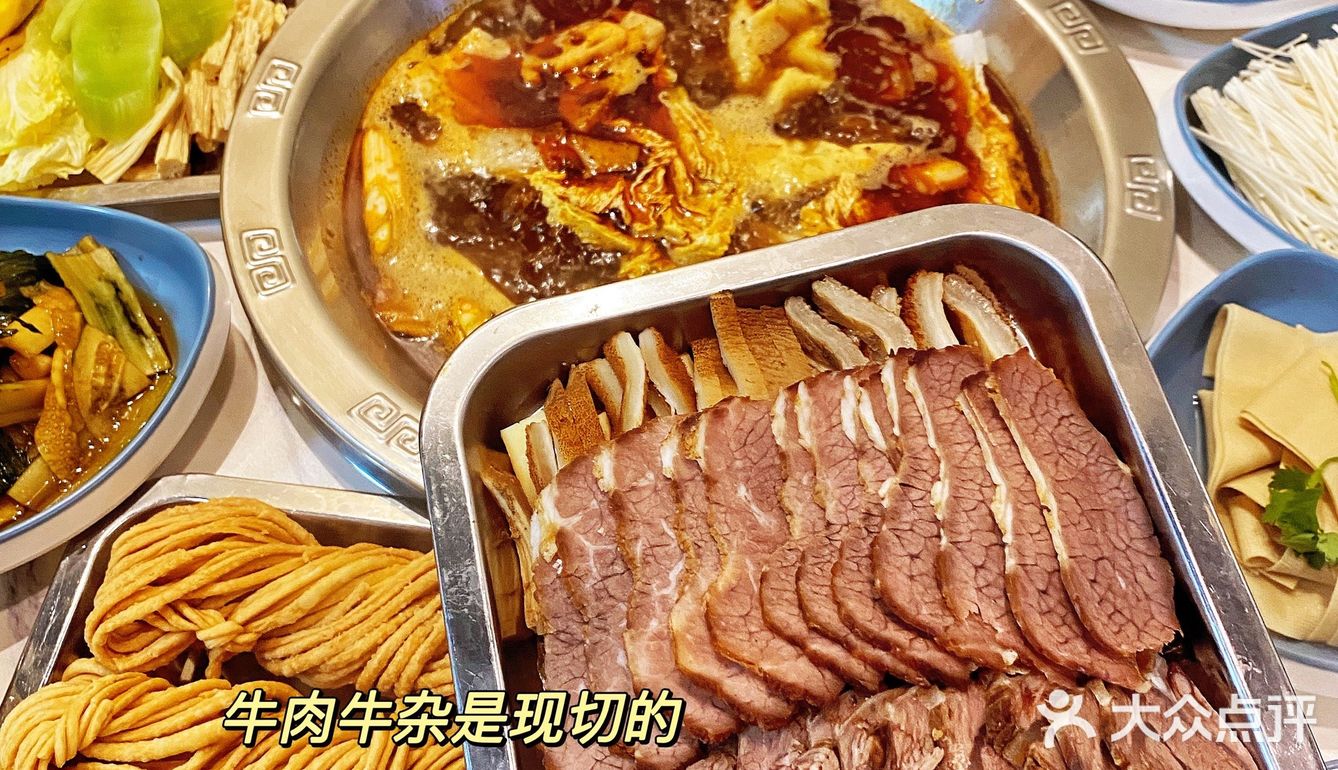 这家店吃了好几次了，真的永远吃不腻！平价分量又足