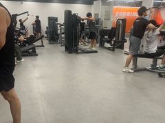 -乐刻运动健身(青山印象城店)