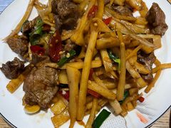 -牛八宝桂林米粉(八里庄店)