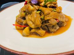 凉拌茄子-鑫悦诚府·新鲁菜·餐厅(趵突泉店)