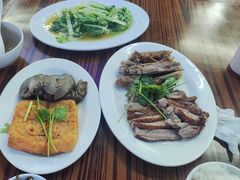 -乌文新澄海卤鹅店