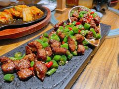 -苹果树下艺术餐厅(宋庄店)