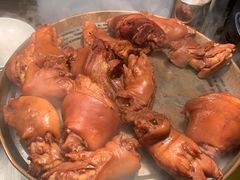 -关东小磨东北菜(漕河泾印象城店)