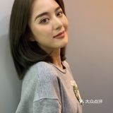 优美锁骨发