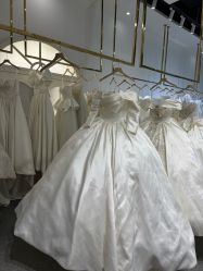 -喜爱高定婚纱摄影