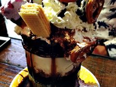 爆炸巧克力-MIKAKU(万达广场上海宝山店)