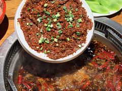 -城墙拐拐火锅(三峡广场黑金冠店)