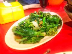 -明记烧鱼美味店