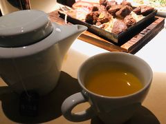 -穹六人间 people 6(岳阳路店)