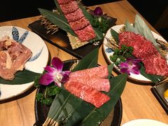 -炼火烤肉店