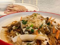 油淋海味三脆-聚丰园•湖鲜餐厅(阿红私房菜梅石路店)