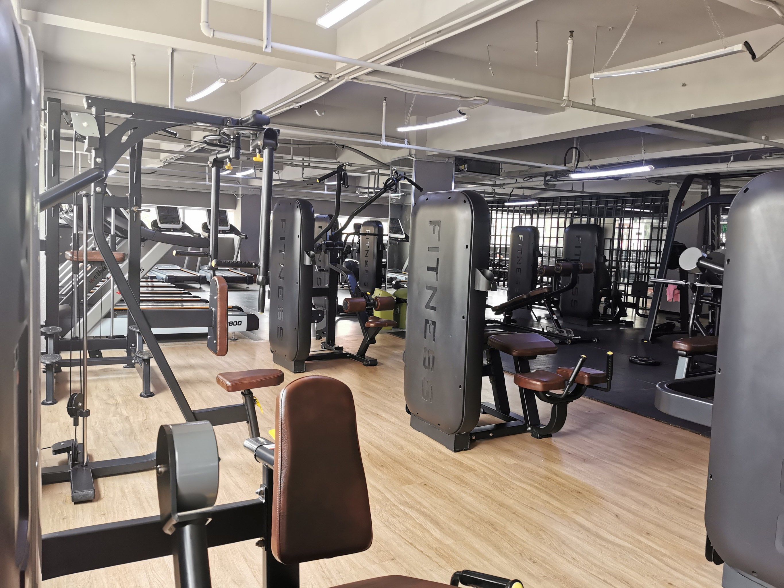 99探索天津高端健身房 - 泳乐健身