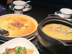 -凤凰湘语·海派湘菜(浦东旗舰店)