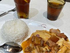 支竹火腩飯-香港新发烧腊茶餐厅(水围店)