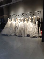 -Vera Wang婚纱礼服旗舰店