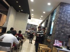 大堂-为什么牛潮汕牛肉火锅(万胜广场店)