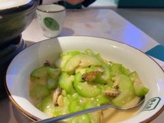 鲜丝瓜焖鲍鱼仔-费大厨辣椒炒肉(黄兴中心广场店)